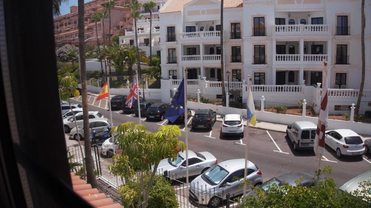 Greatly Located Apartment With Heated Pool, Los Cristianos Лос-Крістіанос Екстер'єр фото