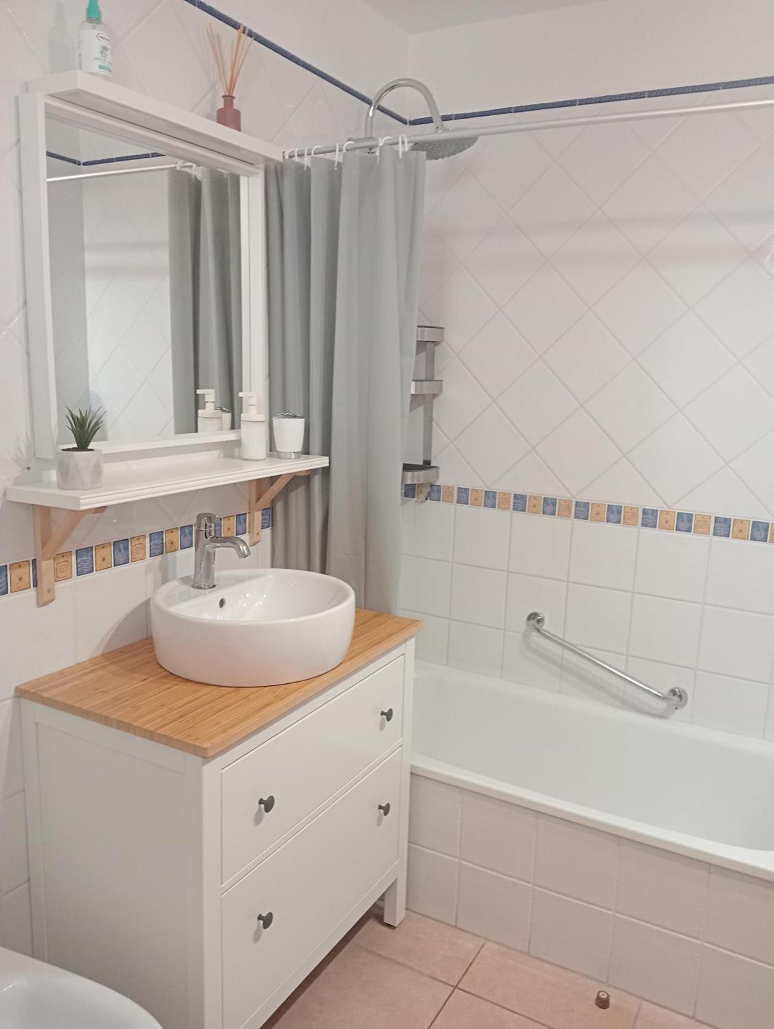 Greatly Located Apartment With Heated Pool, Los Cristianos Лос-Крістіанос Екстер'єр фото